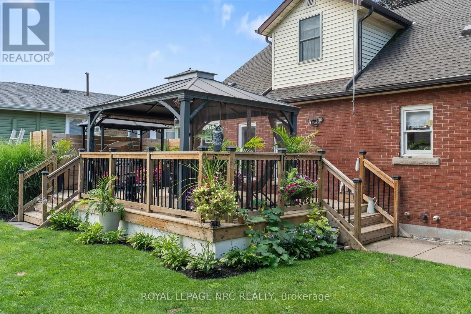 210 ONTARIO STREET