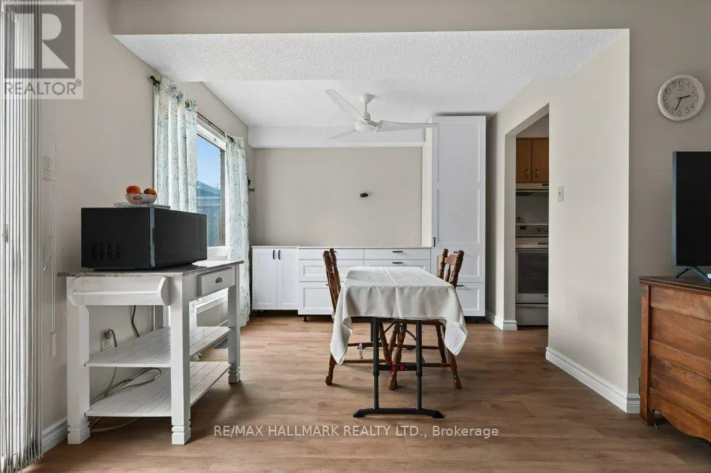 10 - 5006 FRIESEN BOULEVARD