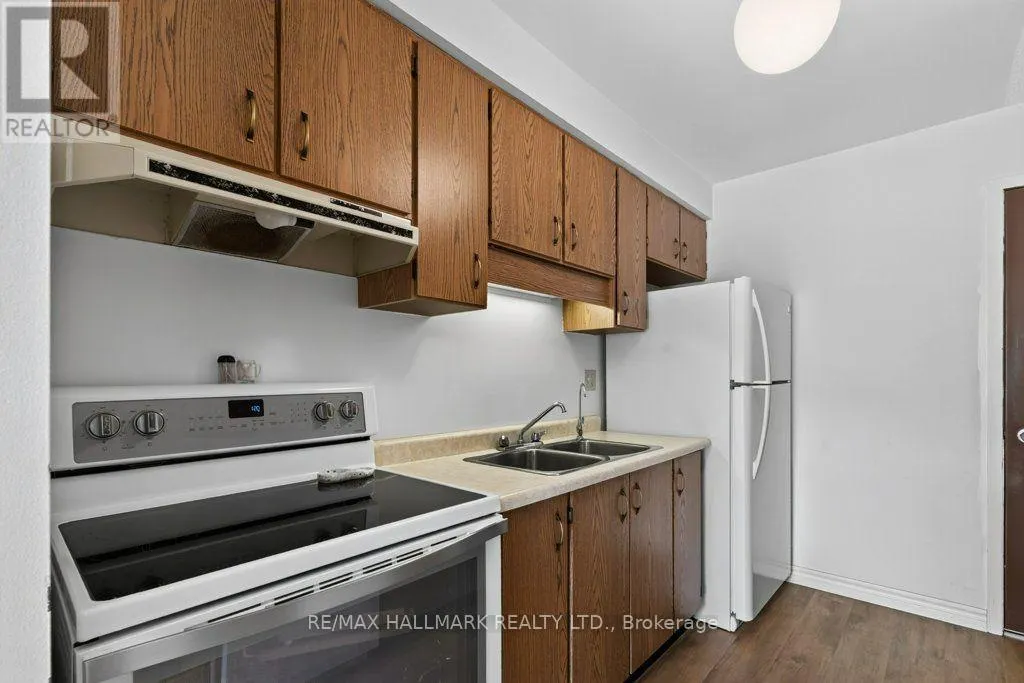 10 - 5006 FRIESEN BOULEVARD
