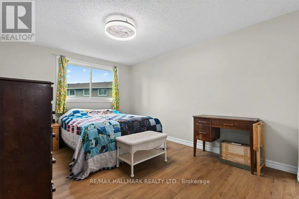 10 - 5006 FRIESEN BOULEVARD