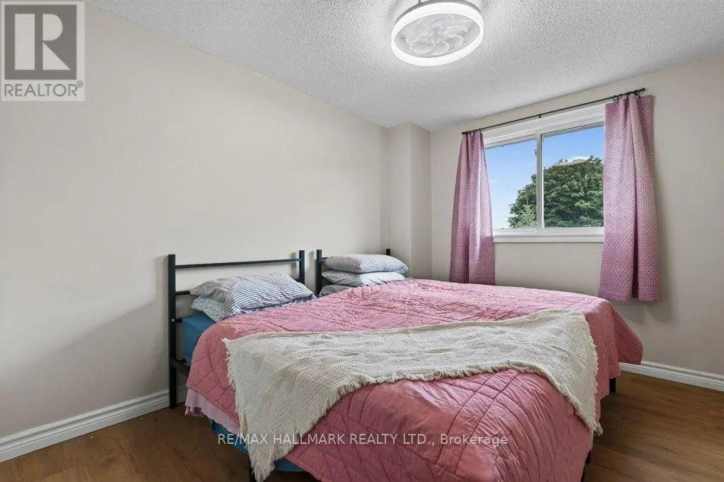 10 - 5006 FRIESEN BOULEVARD