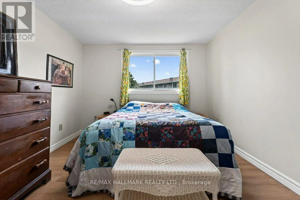 10 - 5006 FRIESEN BOULEVARD