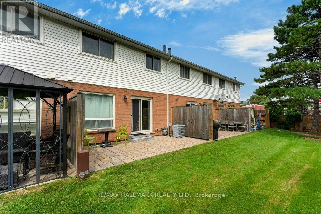 10 - 5006 FRIESEN BOULEVARD