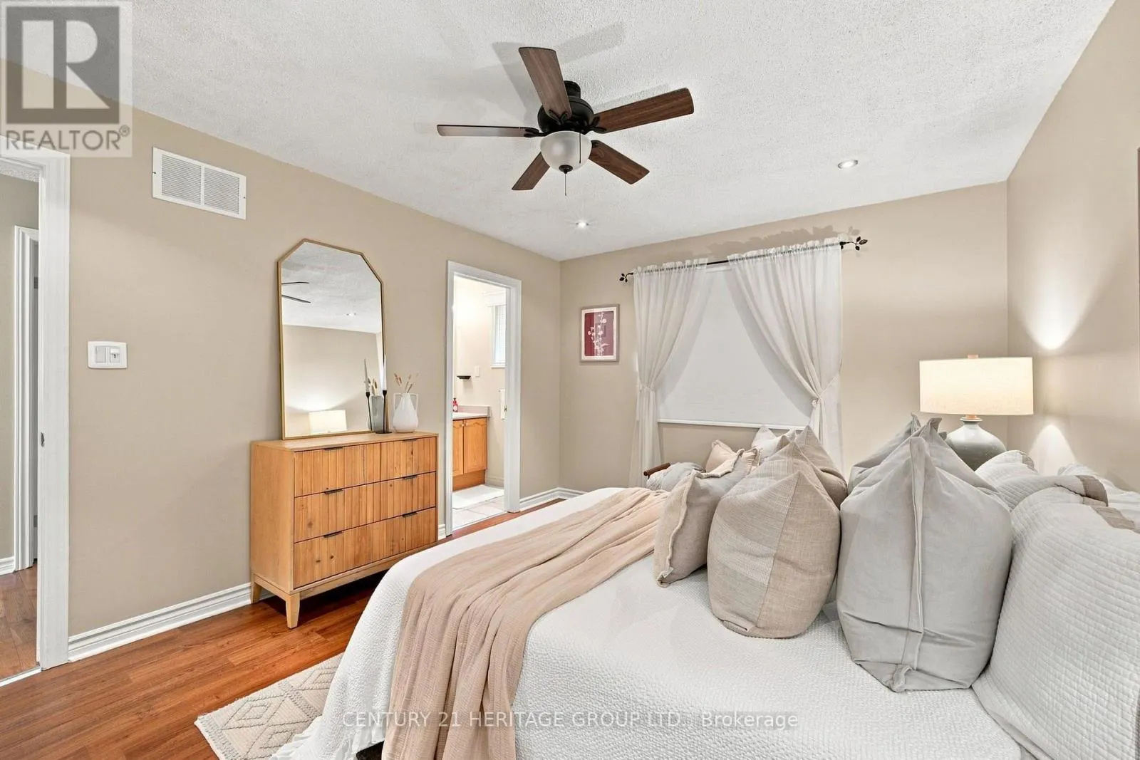 546 JERSEYVILLE ROAD W