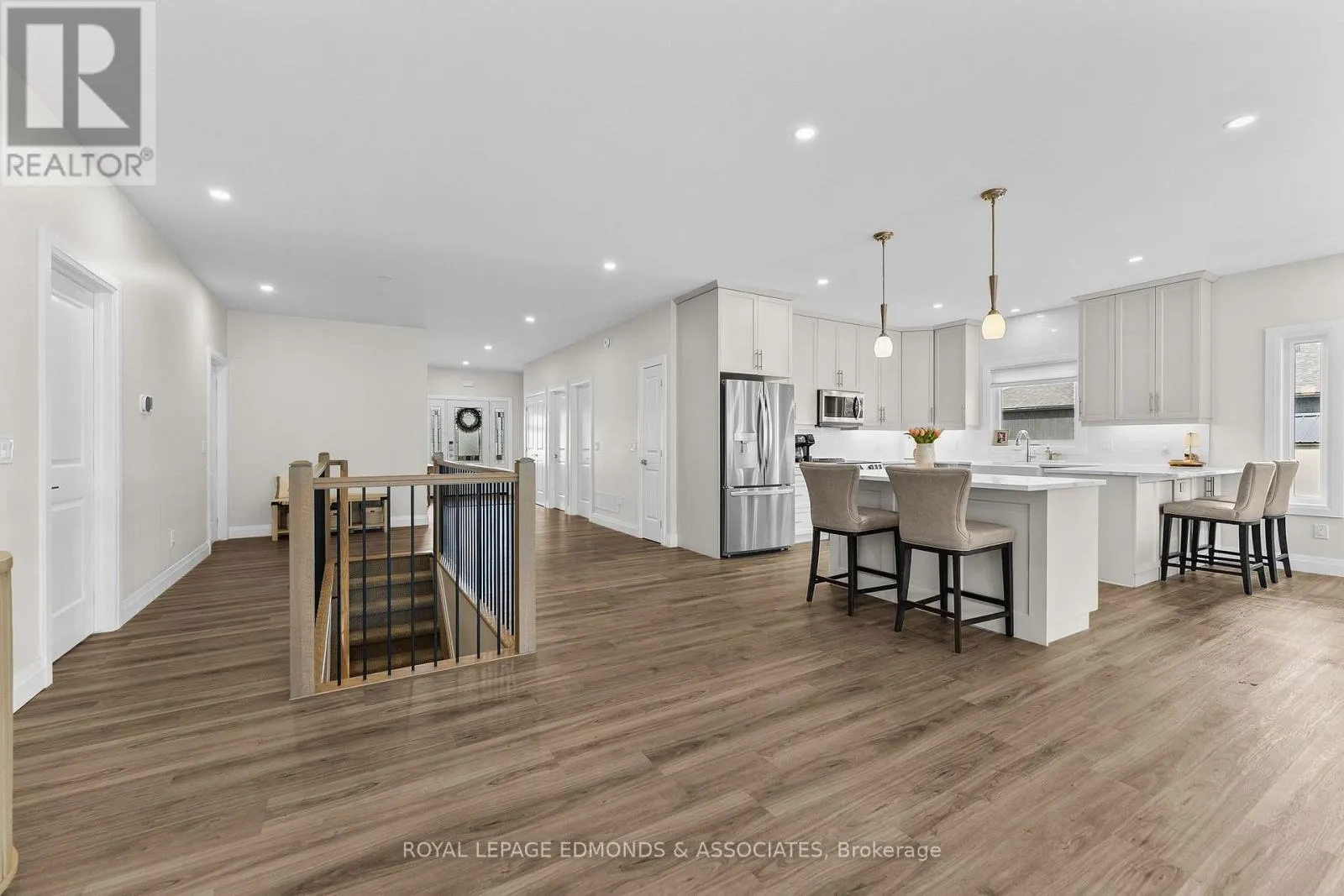 39 MORRISON DRIVE