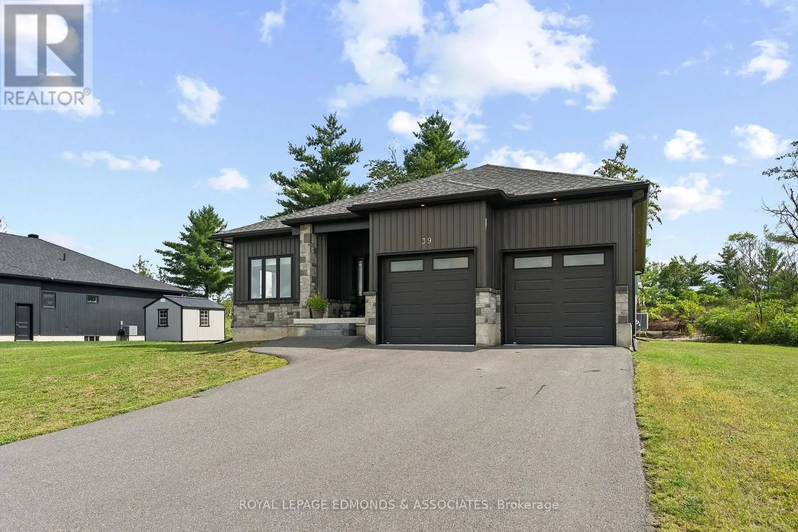 39 MORRISON DRIVE