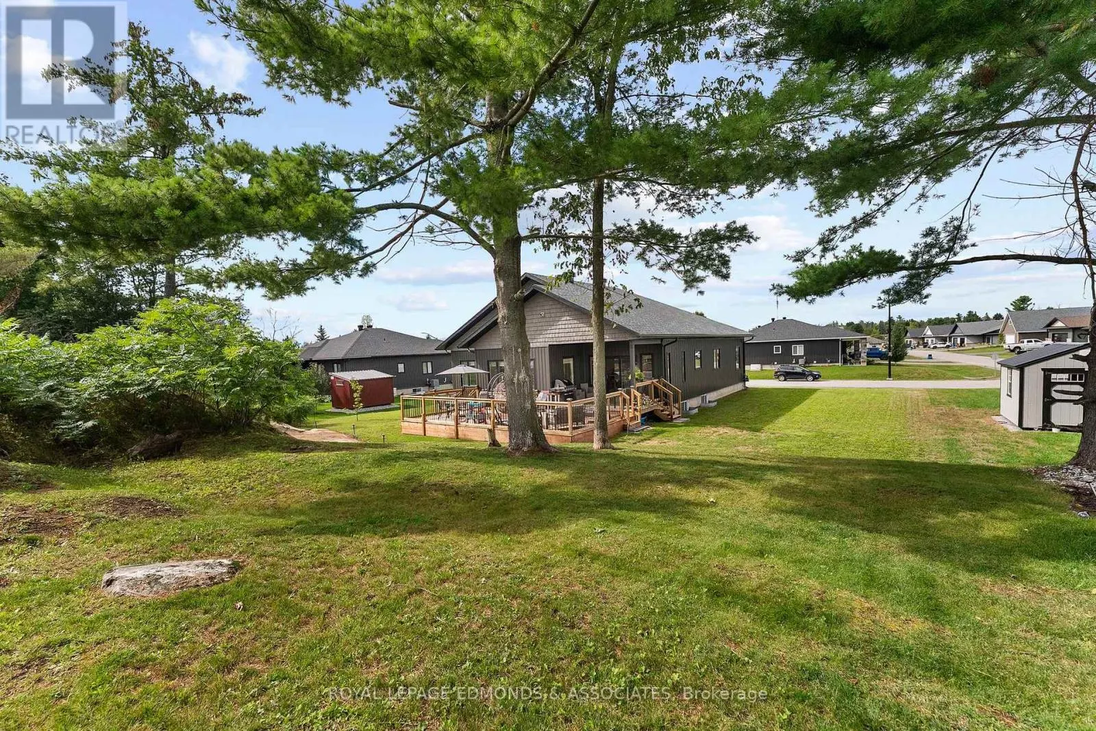 39 MORRISON DRIVE