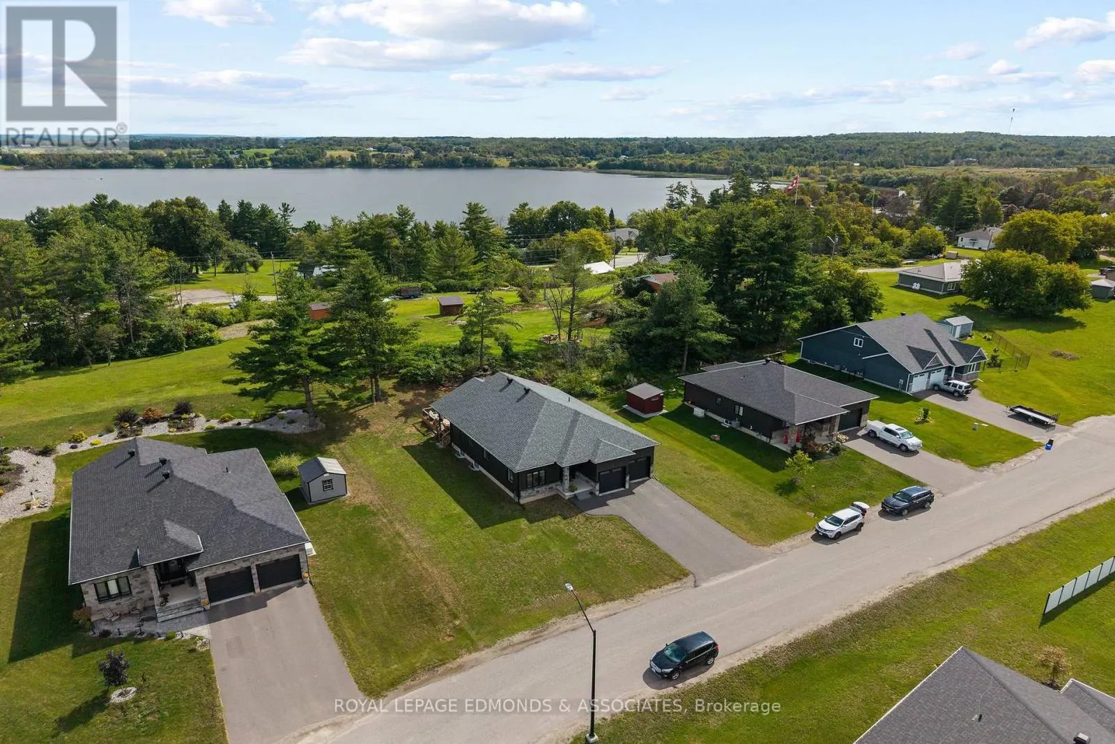 39 MORRISON DRIVE