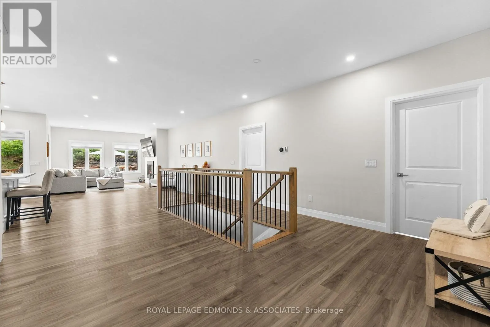 39 MORRISON DRIVE