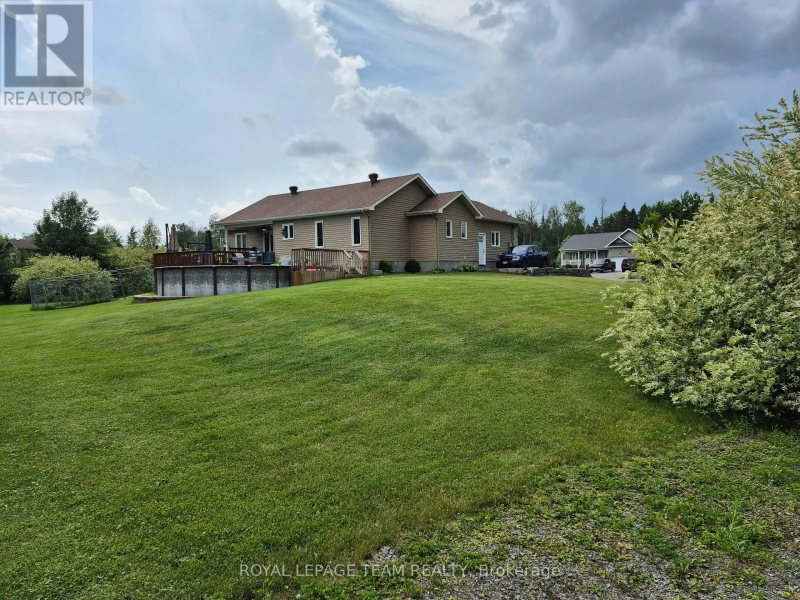 109 STONEWALK DRIVE
