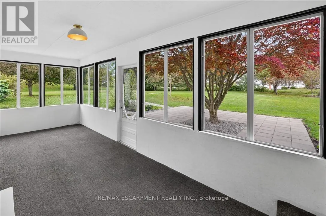6 MOHAWK POINT ROAD