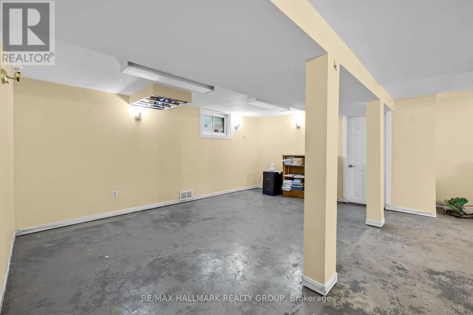 11 BOBCAT WAY STREET
