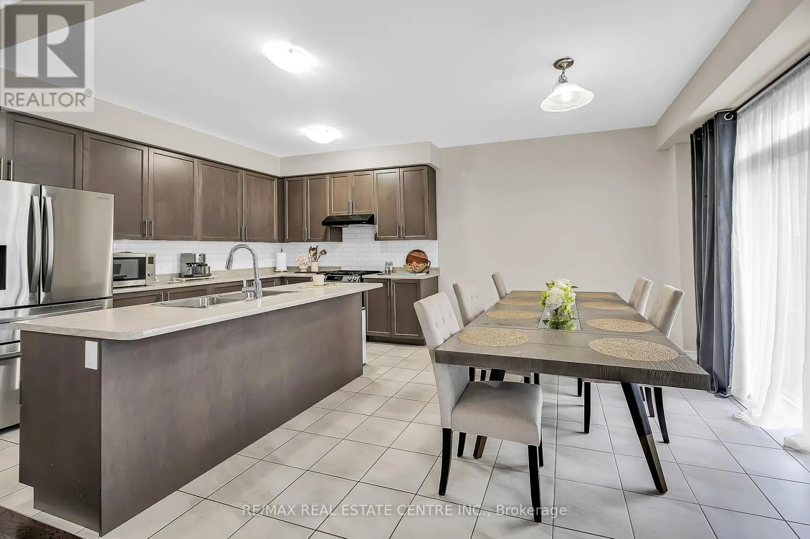 198 WHITHORN CRESCENT