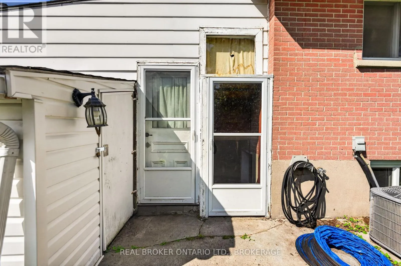 283 CAMDEN ROAD