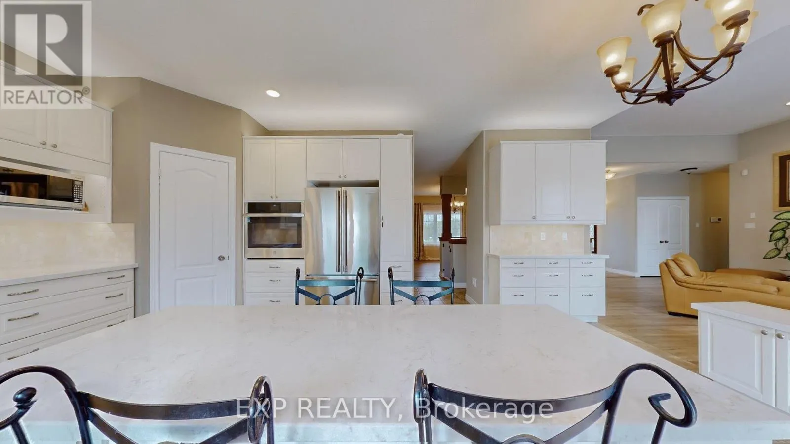42 SOMERVILLE CRESCENT