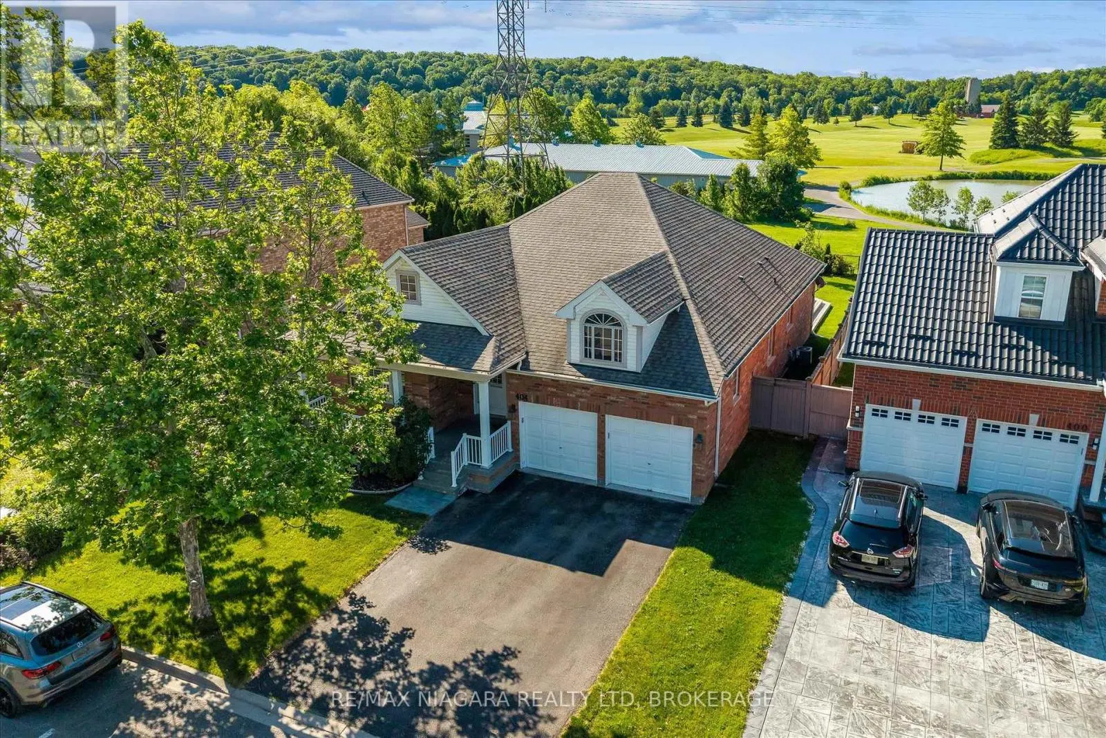 404 WRIGHT CRESCENT