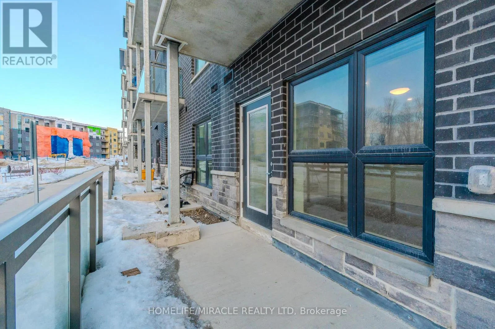 T5 - 1101 LACKNER PLACE