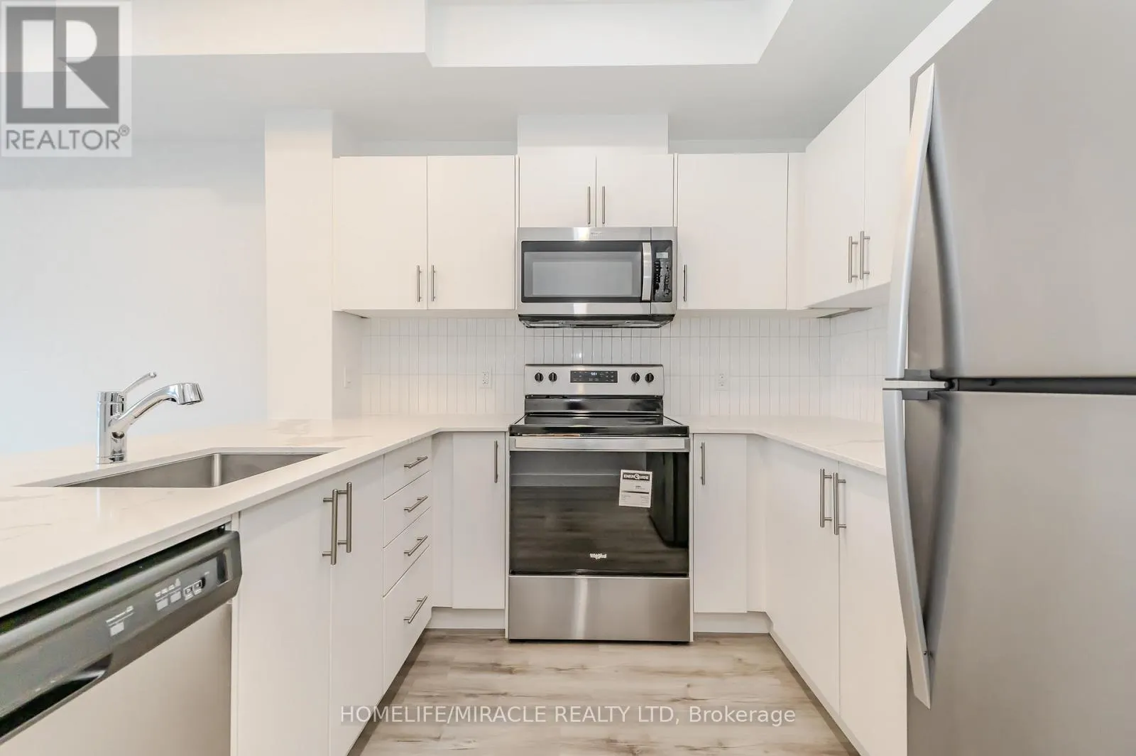 T5 - 1101 LACKNER PLACE