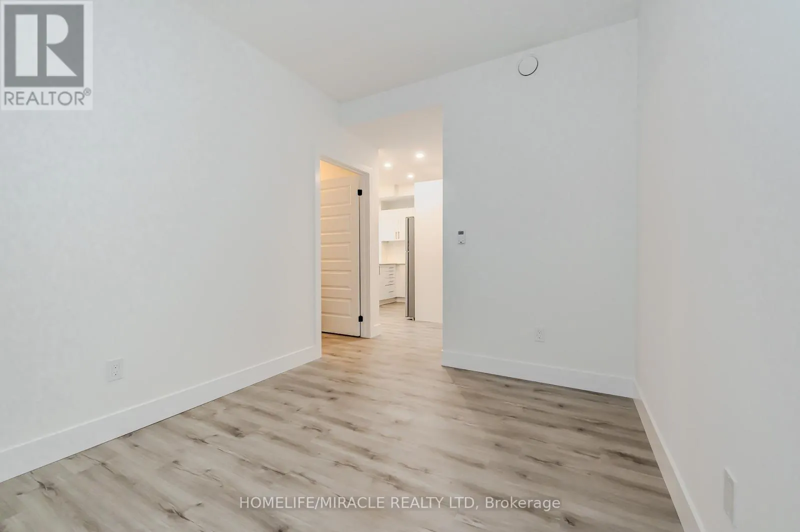 T5 - 1101 LACKNER PLACE