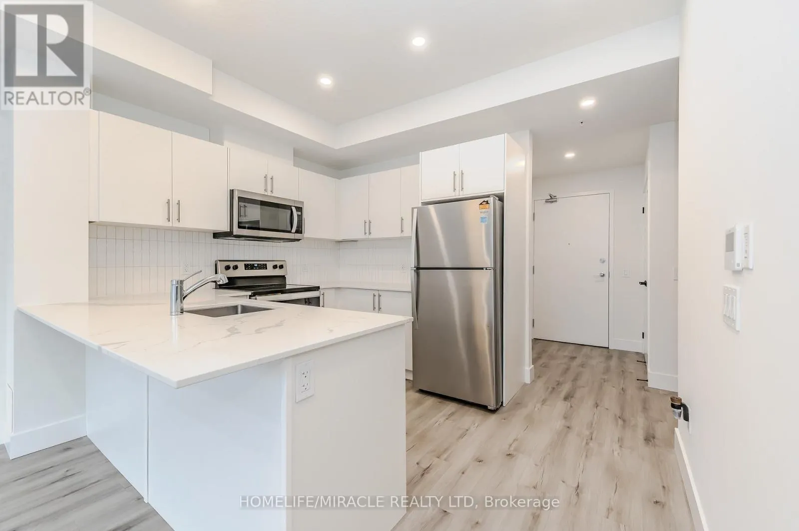 T5 - 1101 LACKNER PLACE