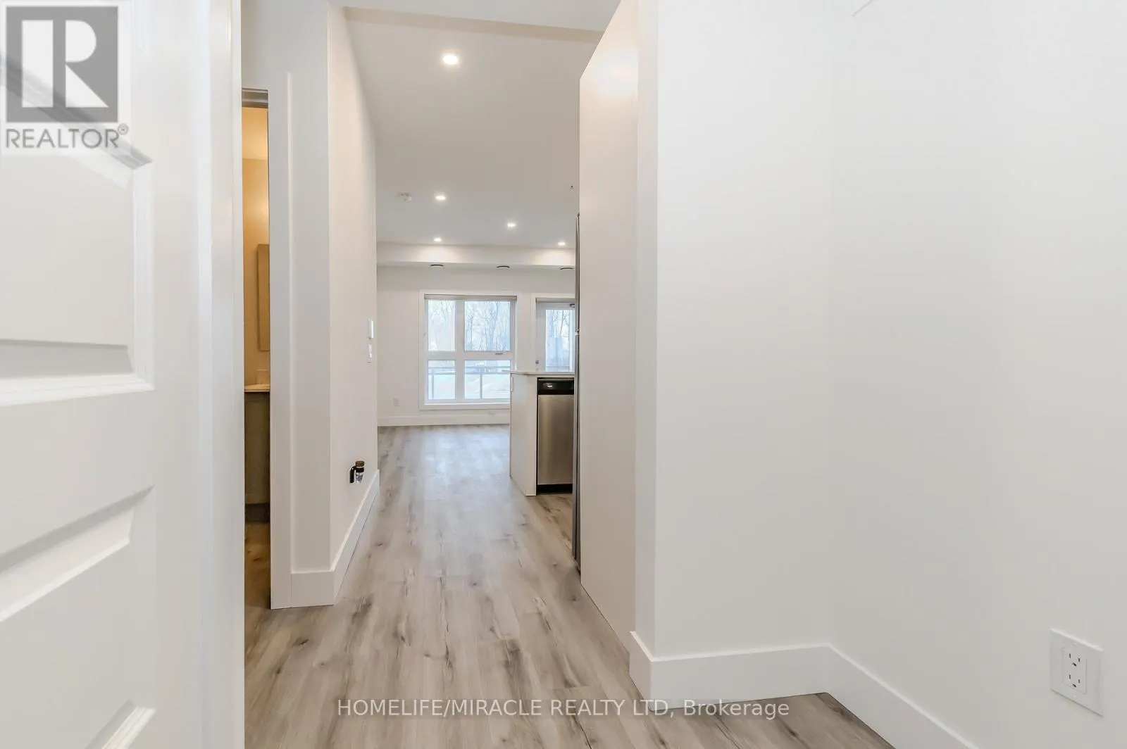 T5 - 1101 LACKNER PLACE