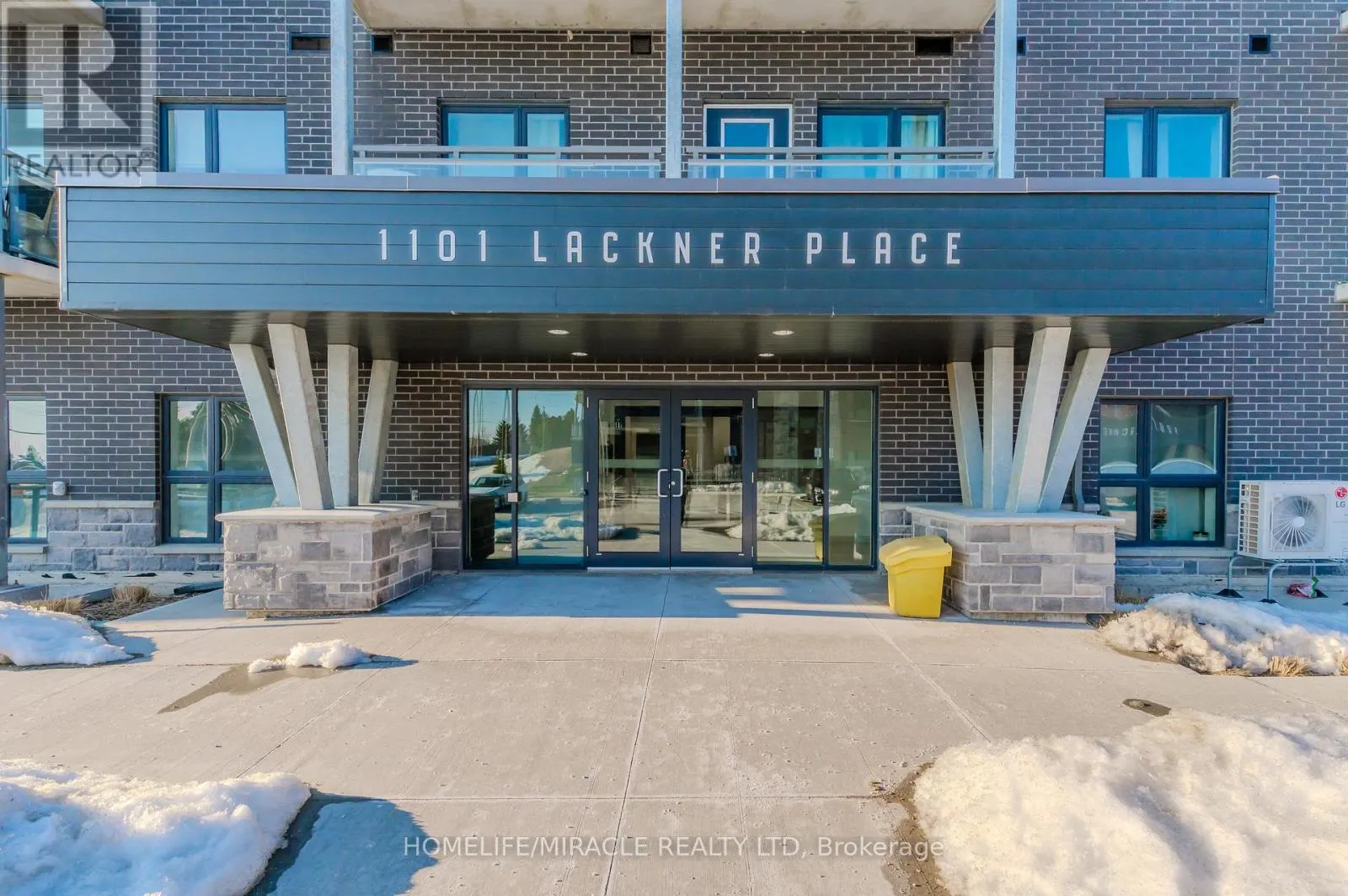 T5 - 1101 LACKNER PLACE