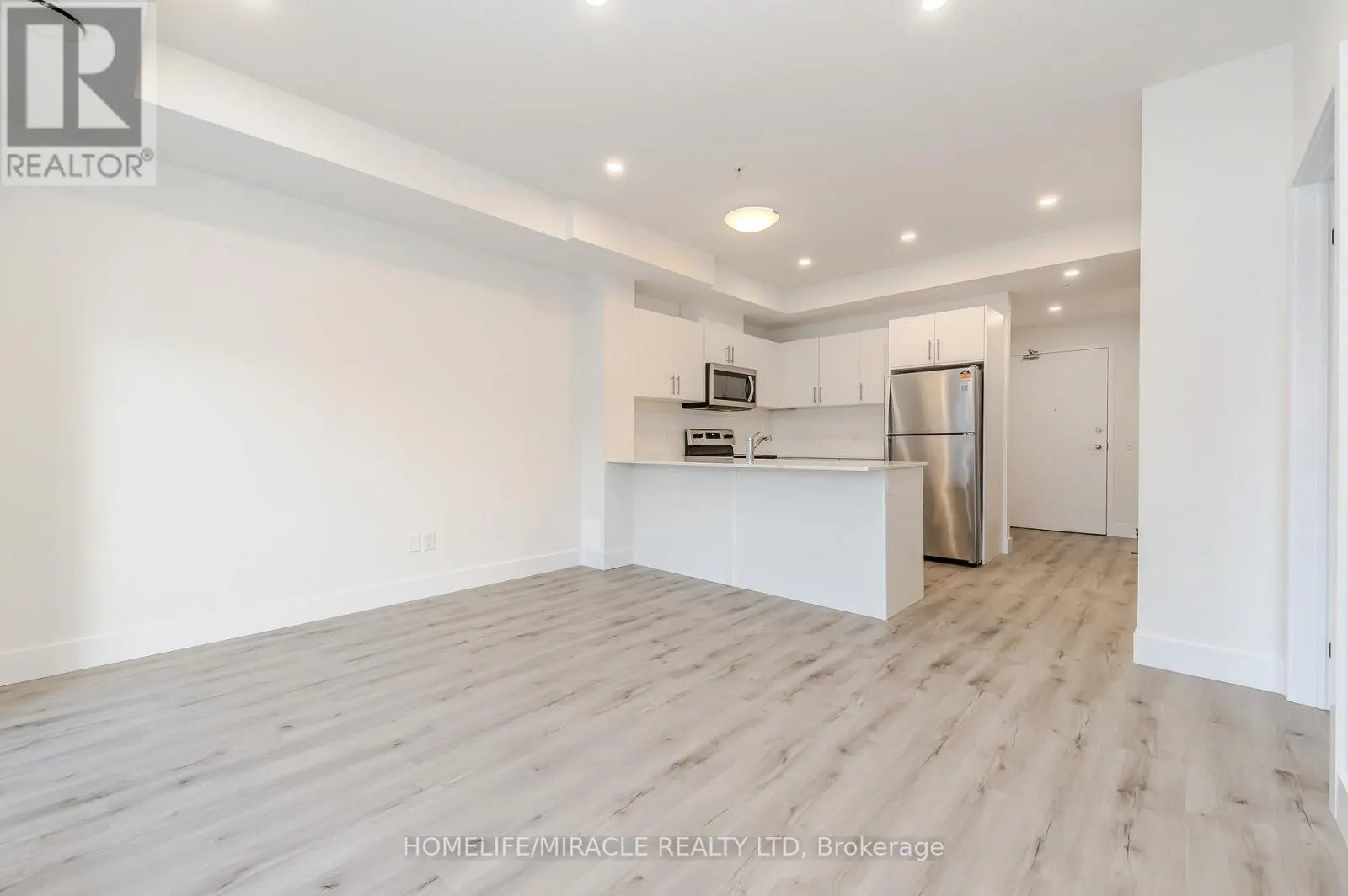 T5 - 1101 LACKNER PLACE