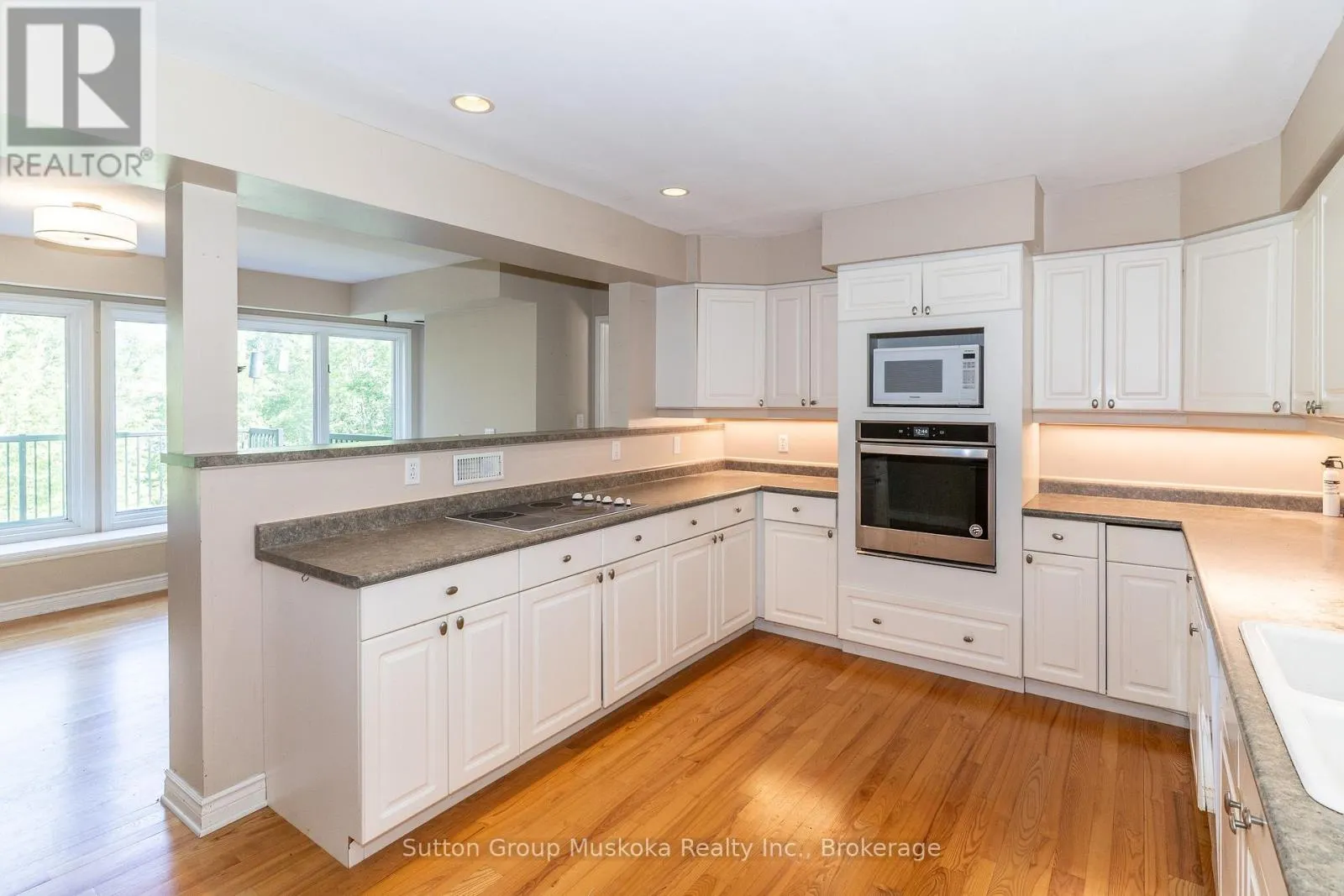 577 CANAL ROAD