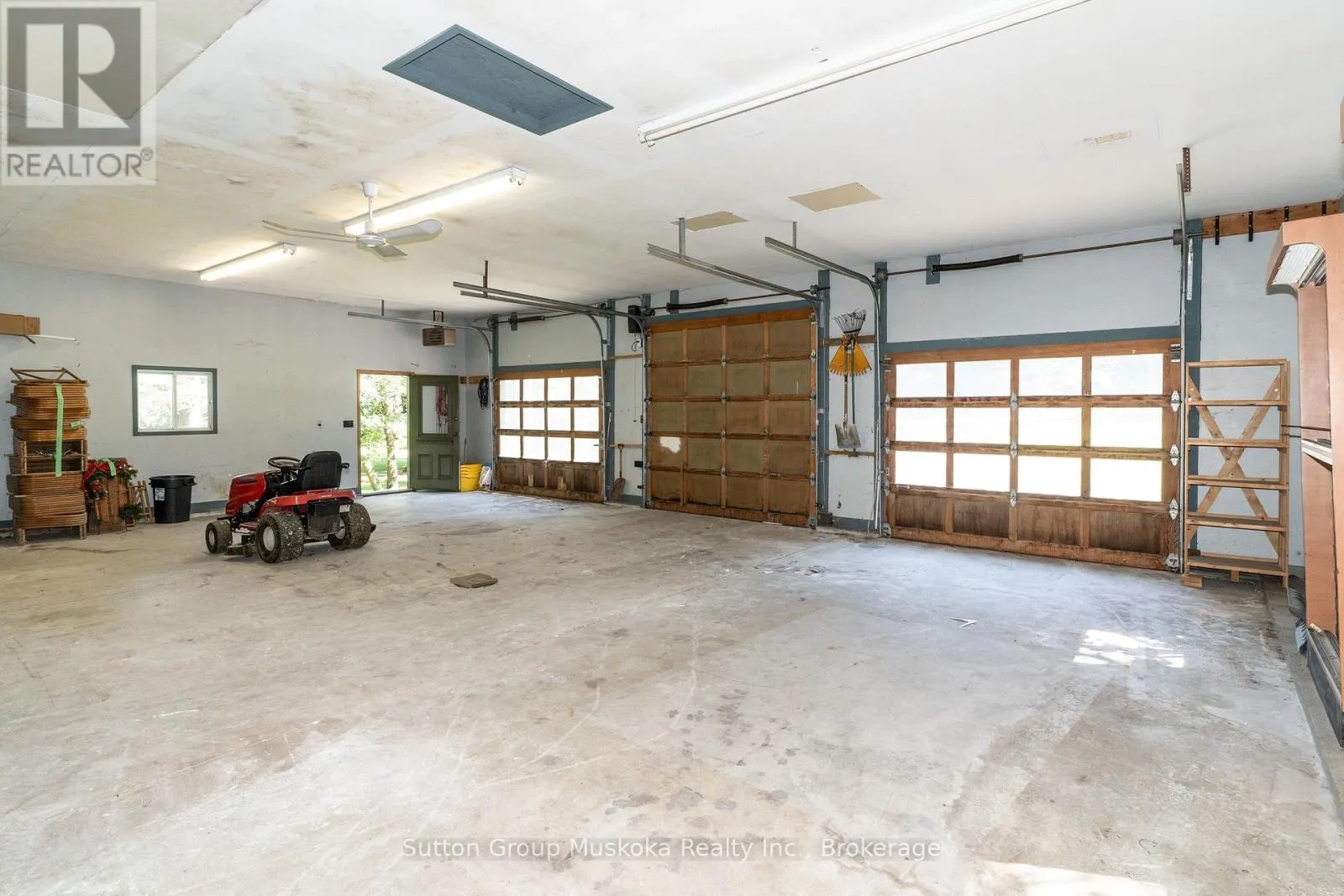 577 CANAL ROAD