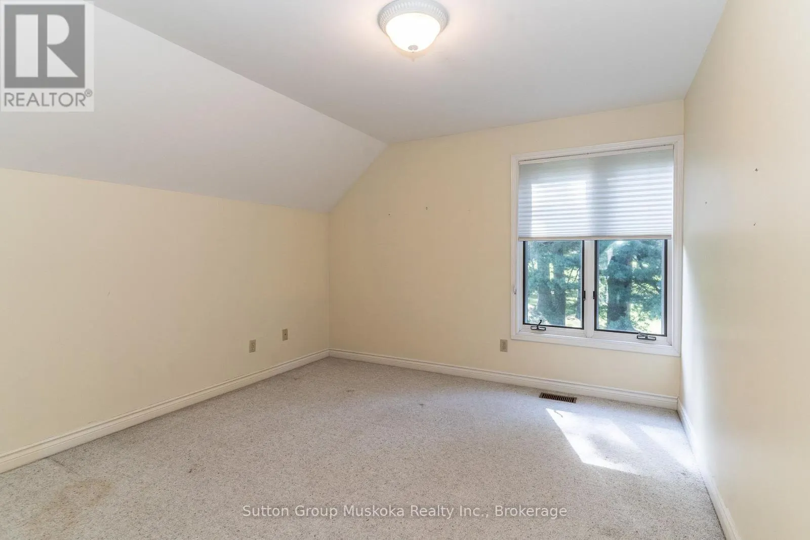 577 CANAL ROAD