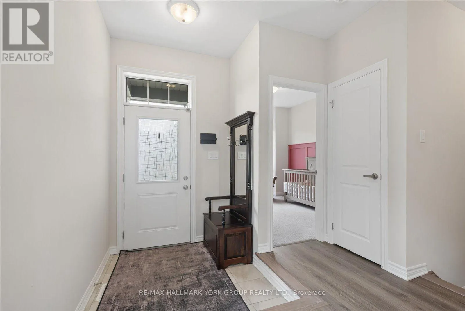 6 - 17 LAKEWOOD CRESCENT