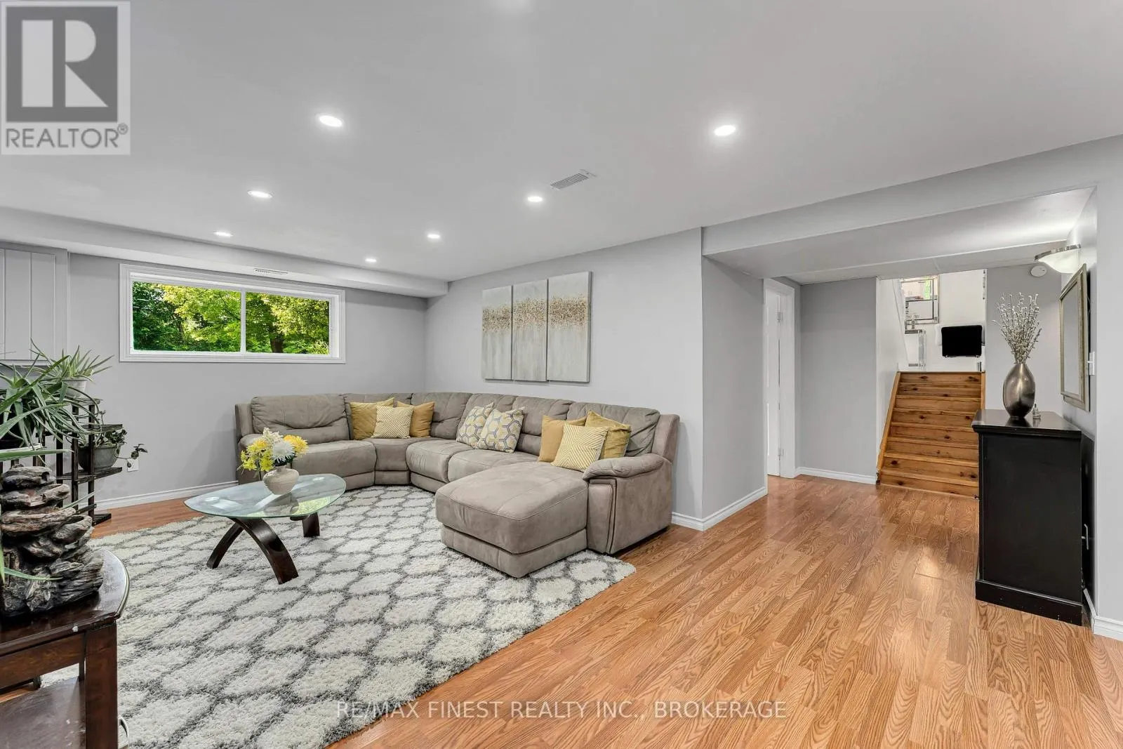 318 FRENCH SETTLEMENT ROAD