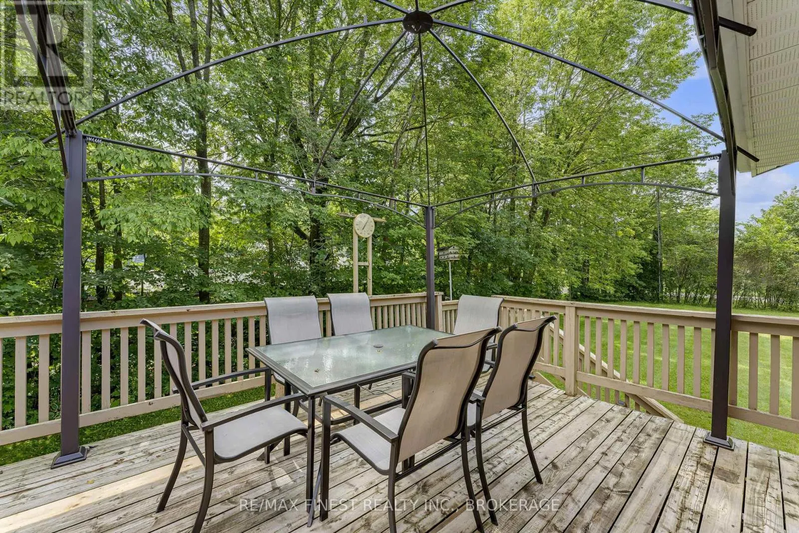 318 FRENCH SETTLEMENT ROAD
