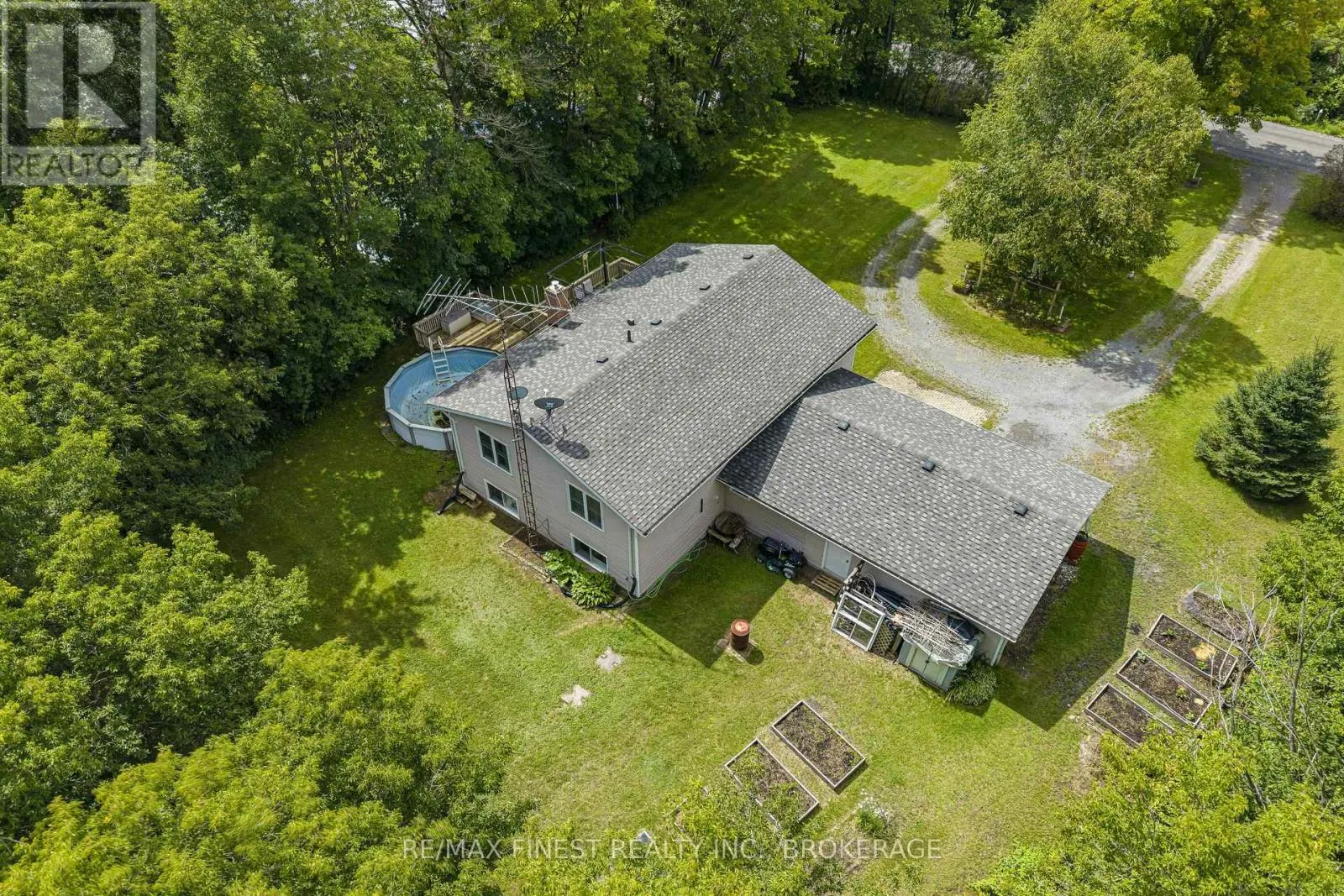 318 FRENCH SETTLEMENT ROAD