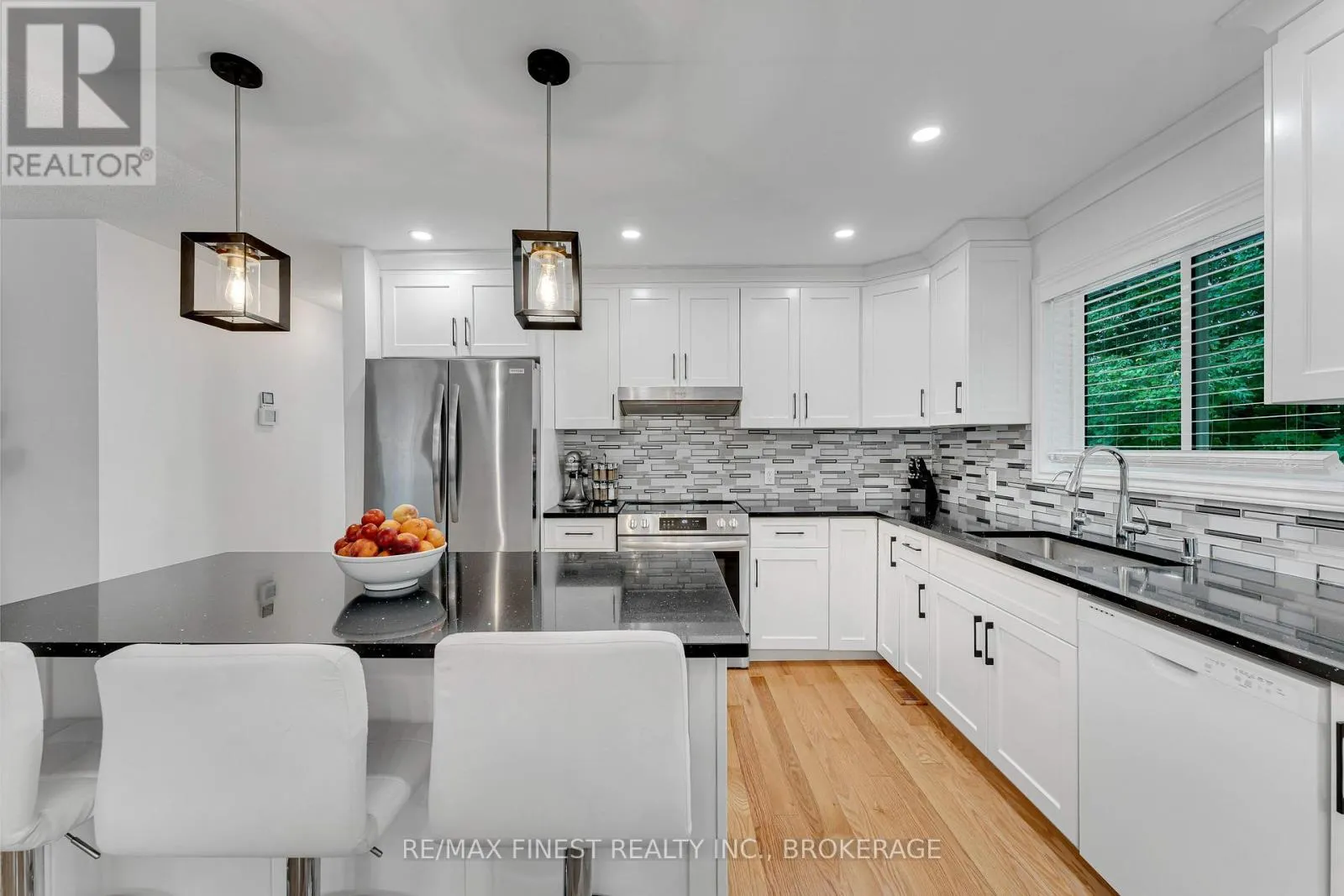 318 FRENCH SETTLEMENT ROAD