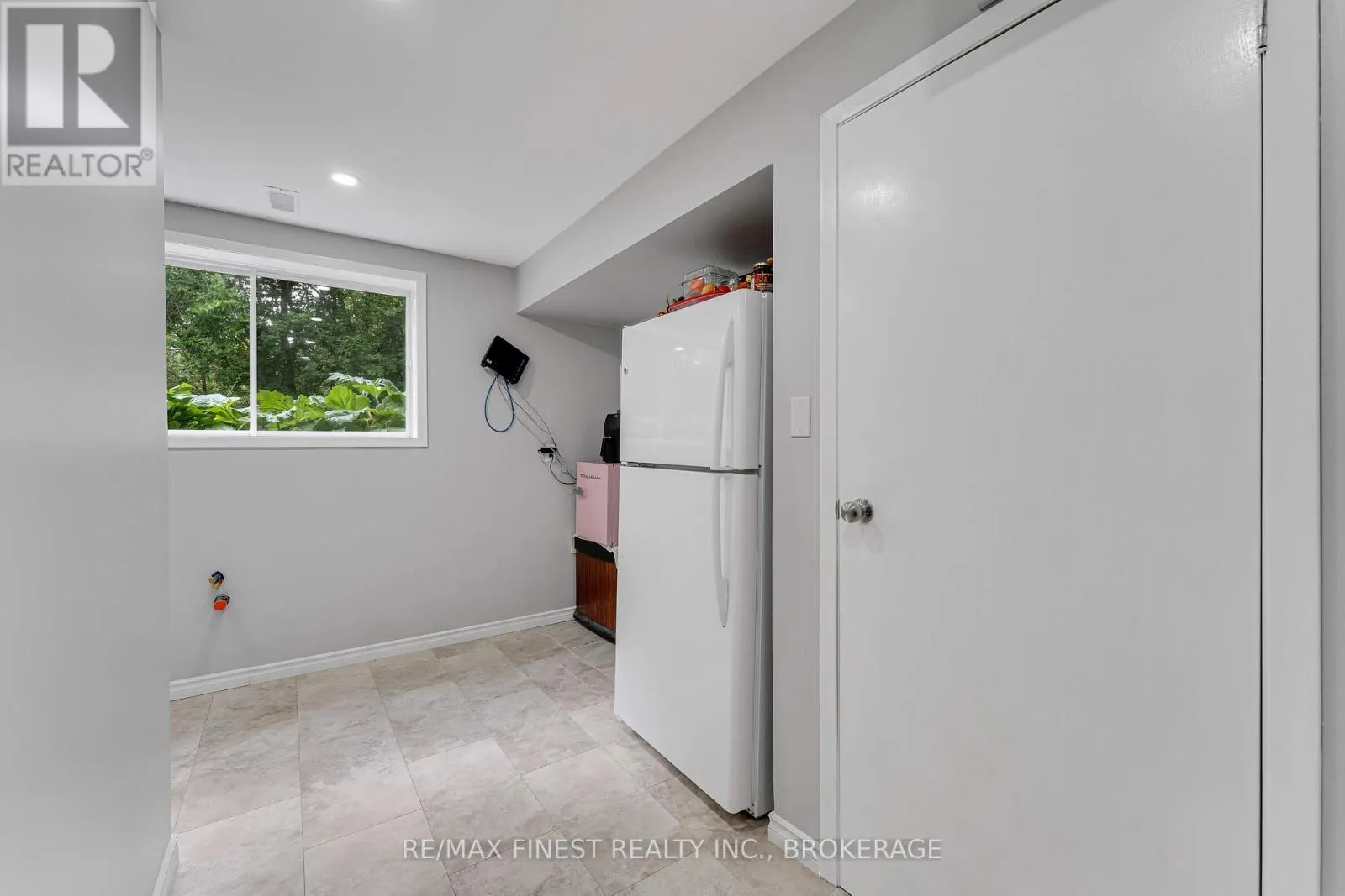 318 FRENCH SETTLEMENT ROAD