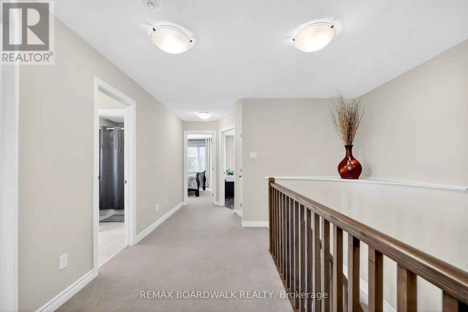 2 DUNCANVILLE STREET