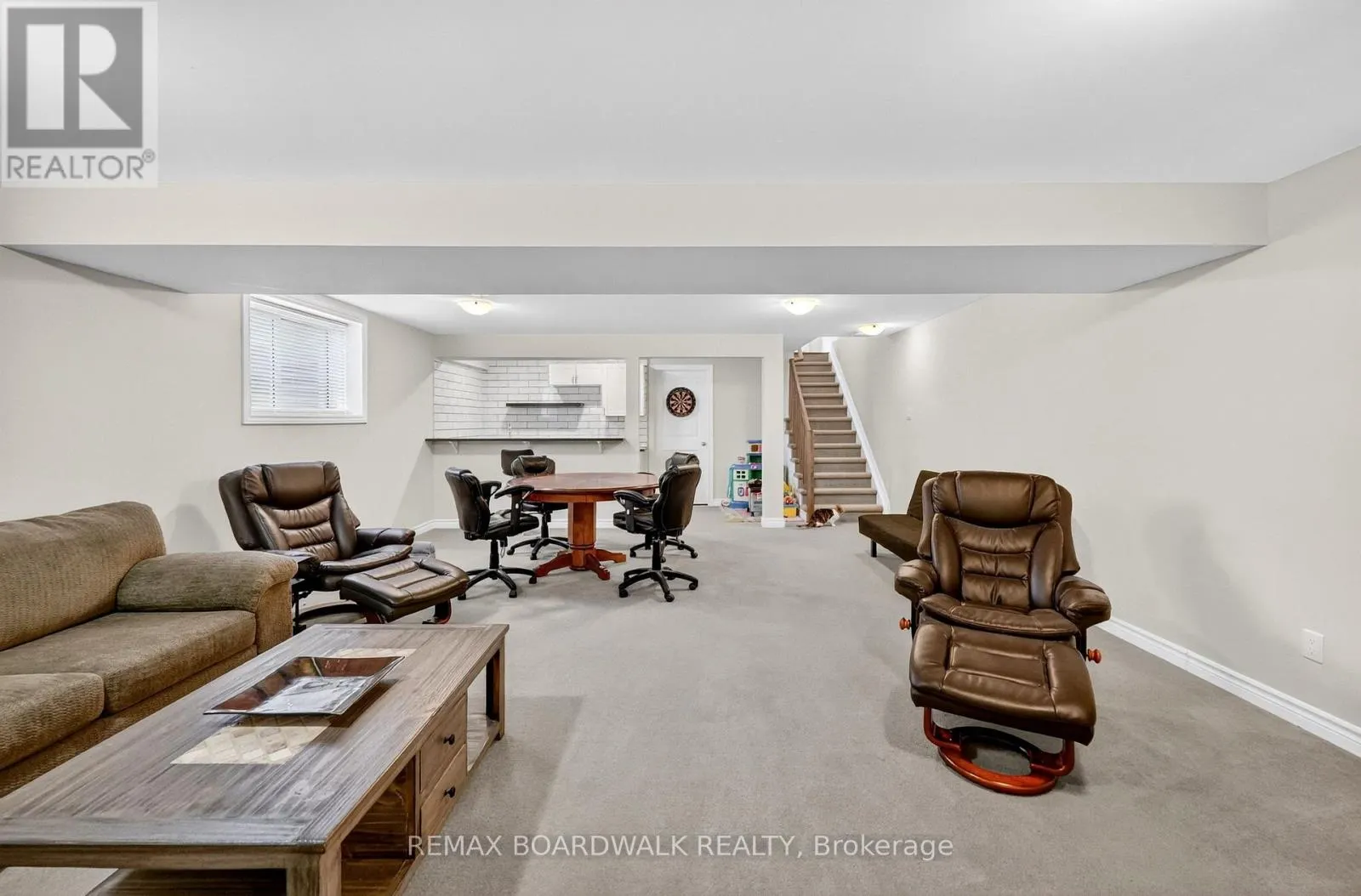 2 DUNCANVILLE STREET