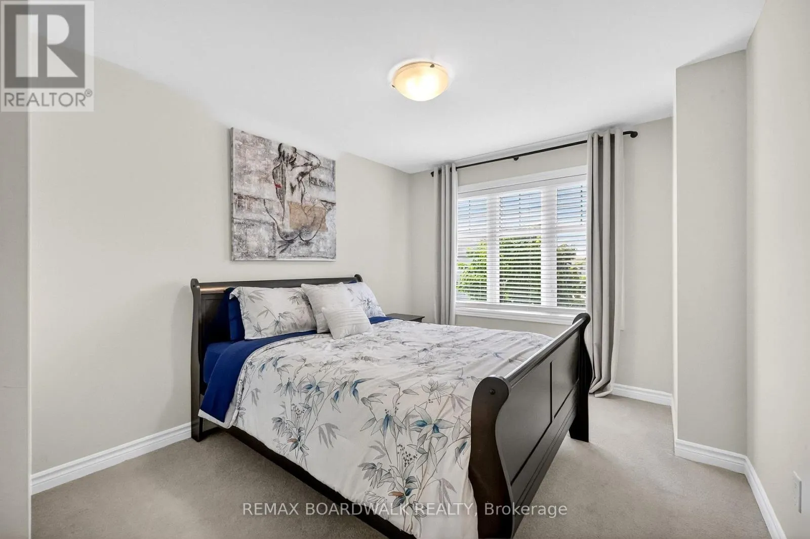 2 DUNCANVILLE STREET