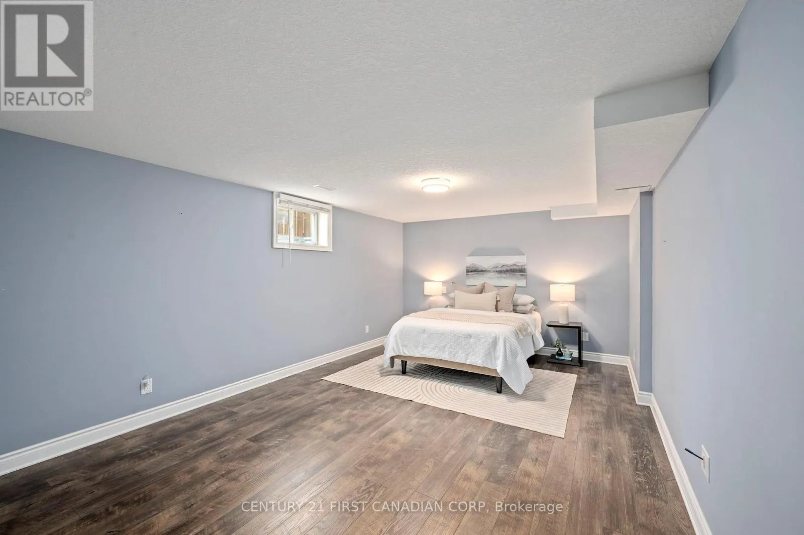 286 DUFFERIN STREET