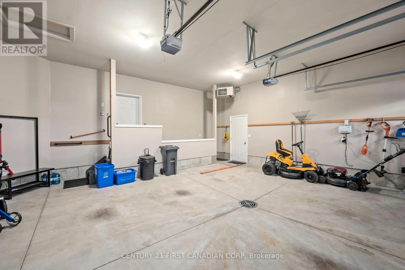 286 DUFFERIN STREET
