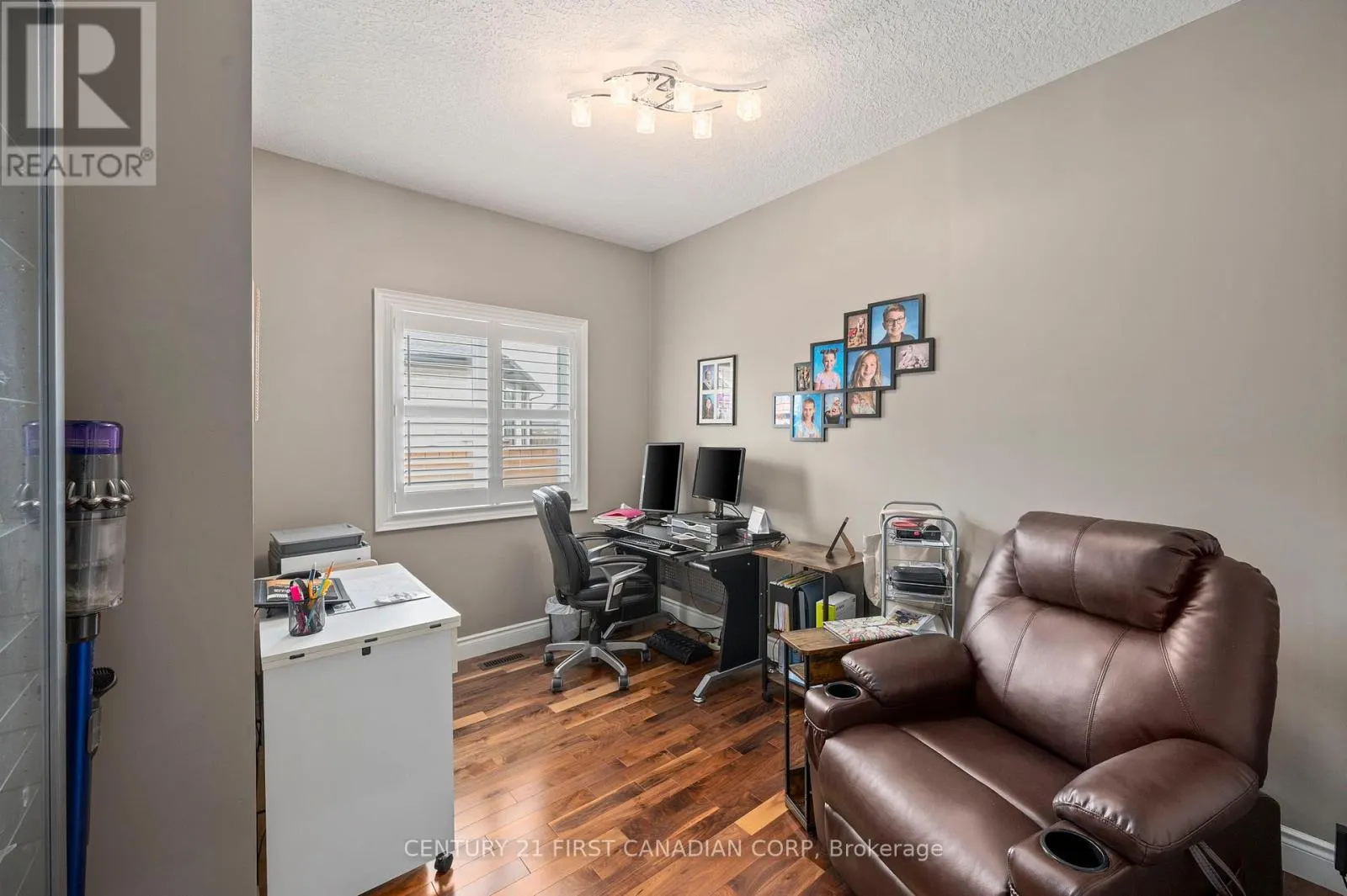 286 DUFFERIN STREET
