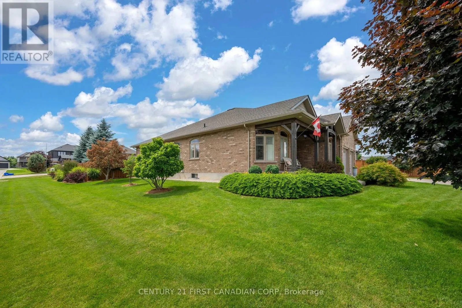 286 DUFFERIN STREET