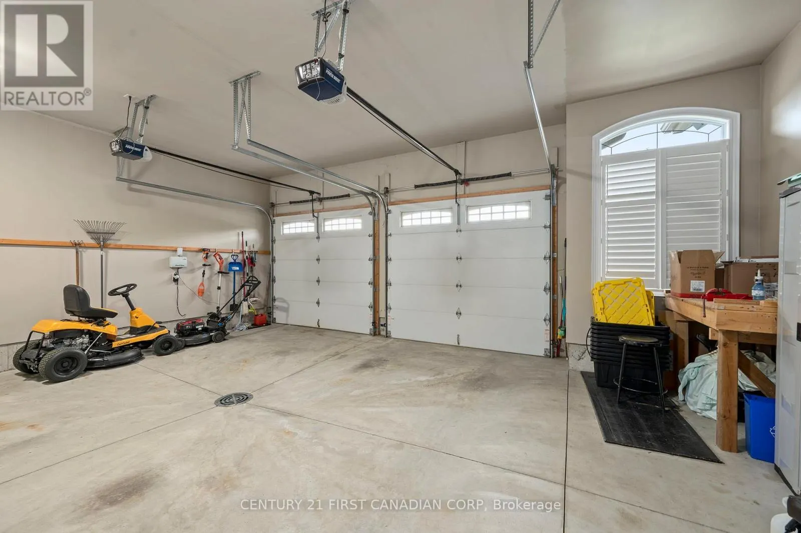 286 DUFFERIN STREET