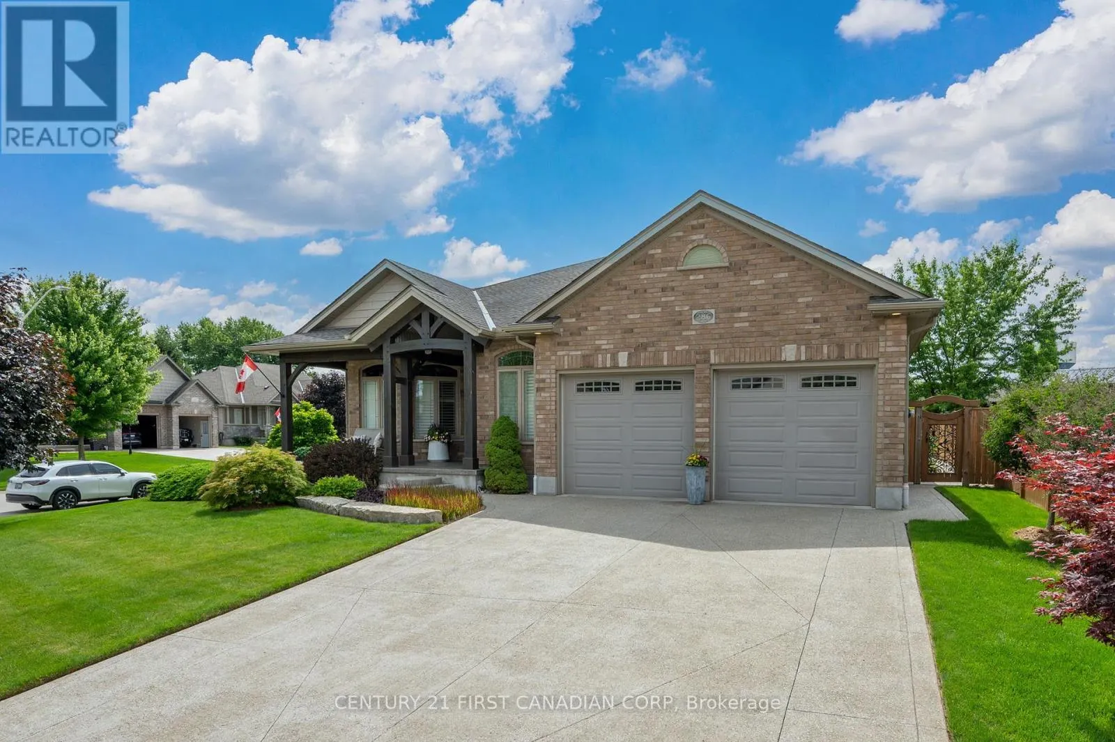 286 DUFFERIN STREET