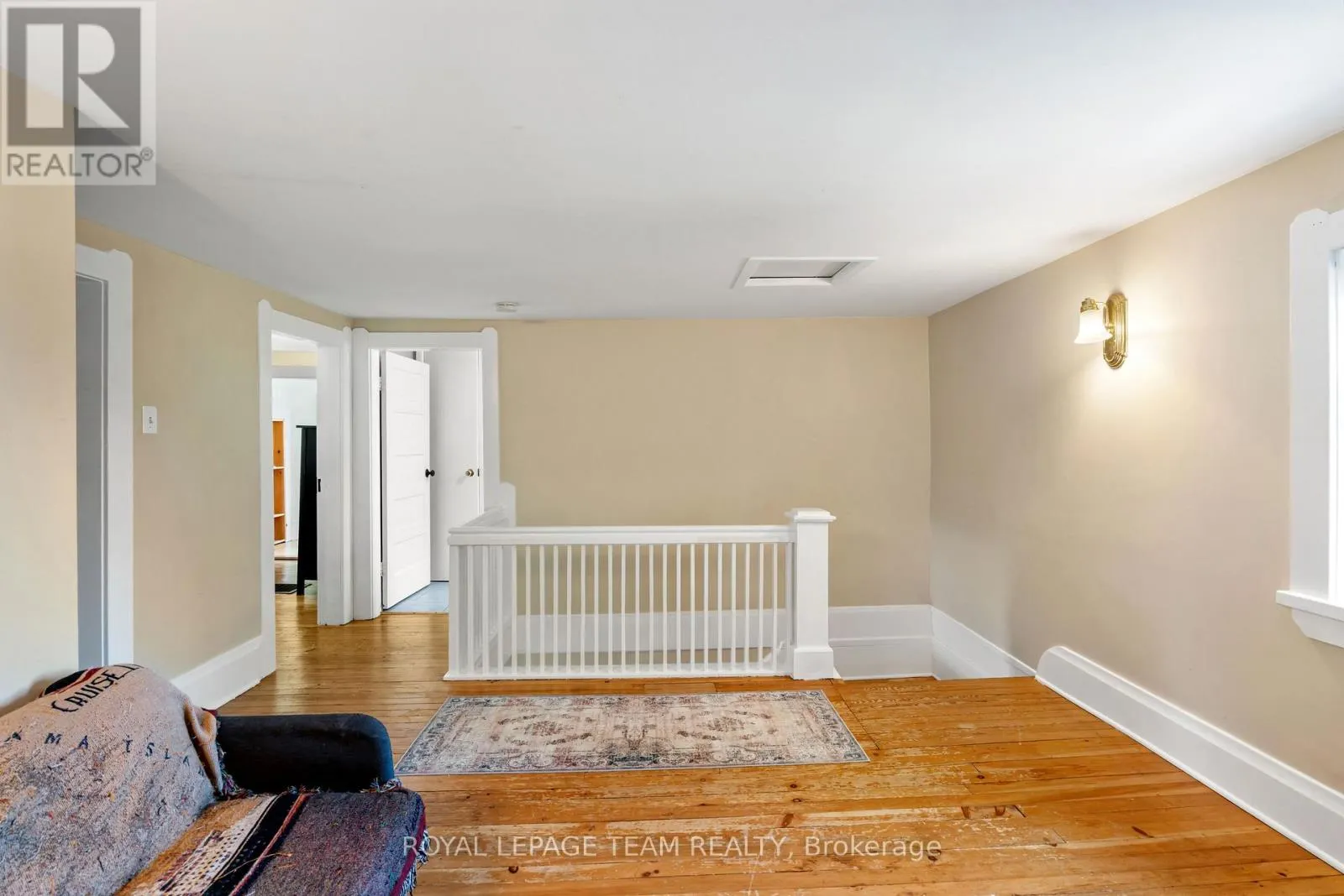 301 OXFORD STREET E