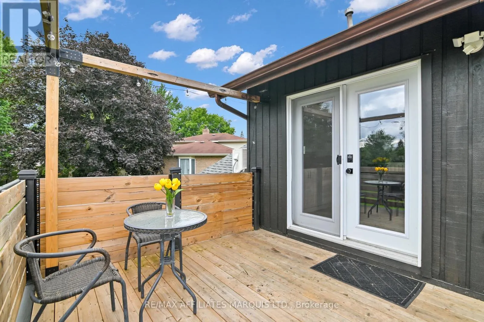 422 HILBERT AVENUE
