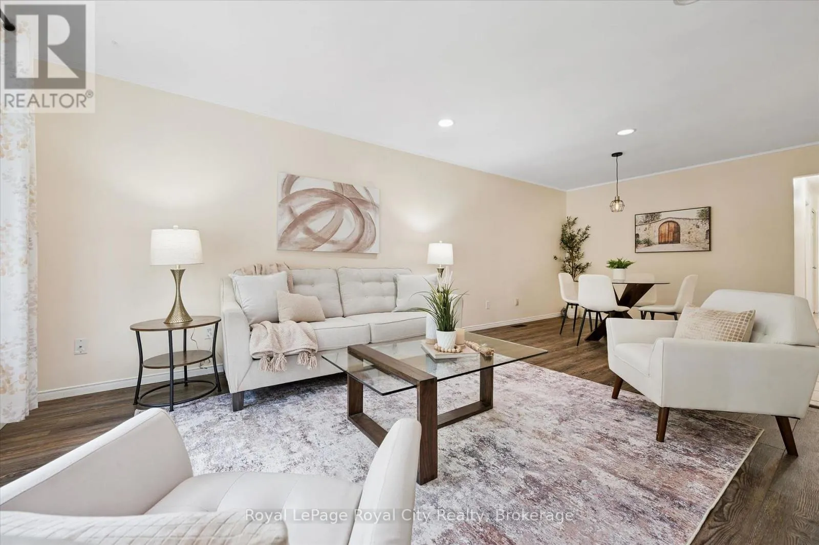 73 WAXWING CRESCENT