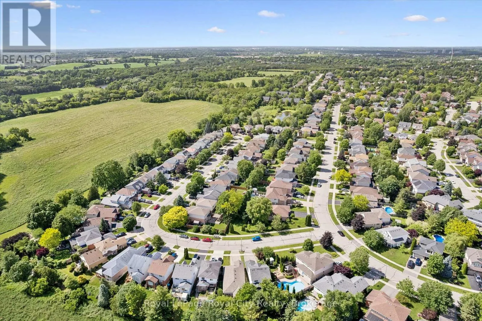 73 WAXWING CRESCENT