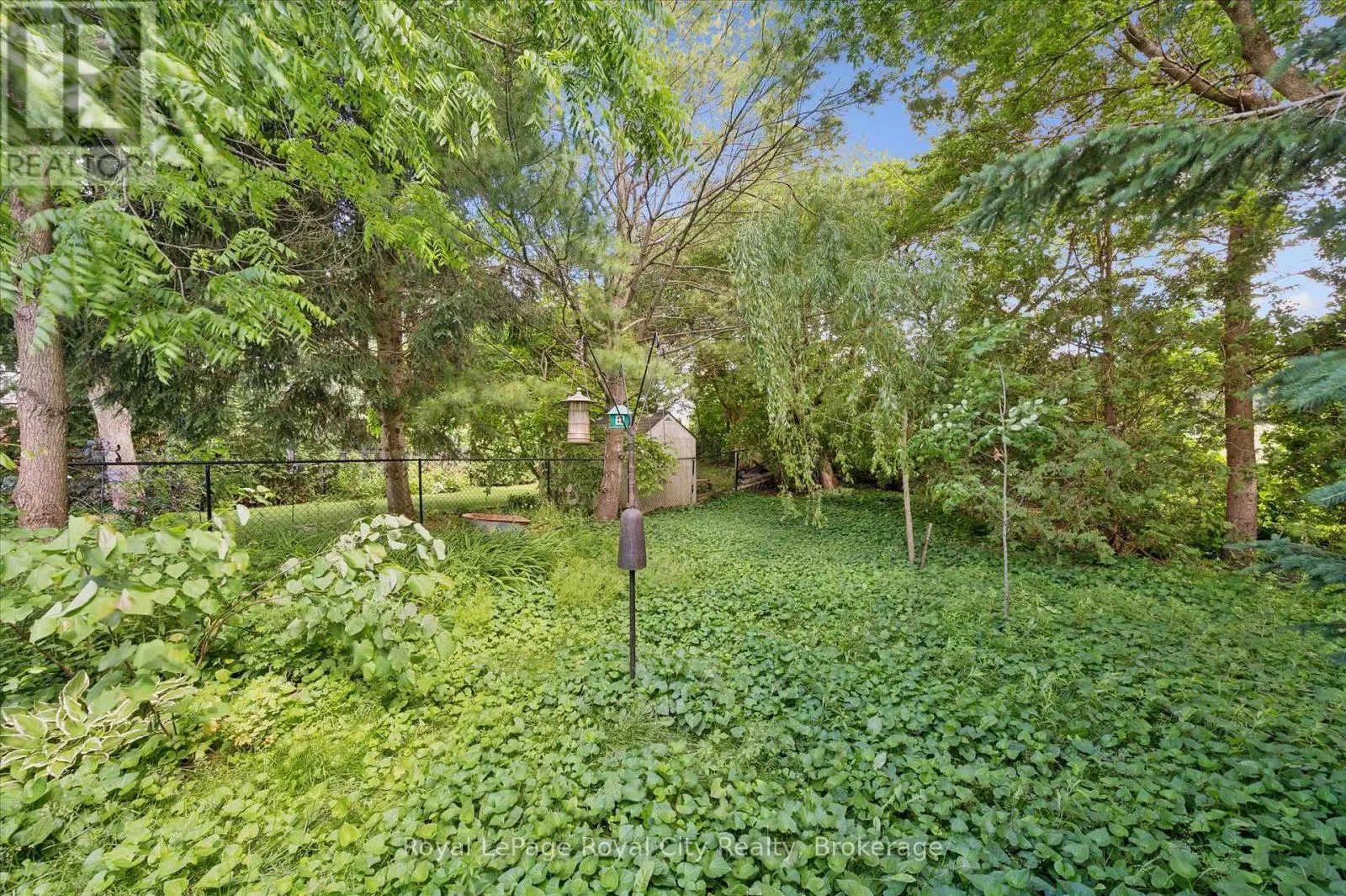 73 WAXWING CRESCENT